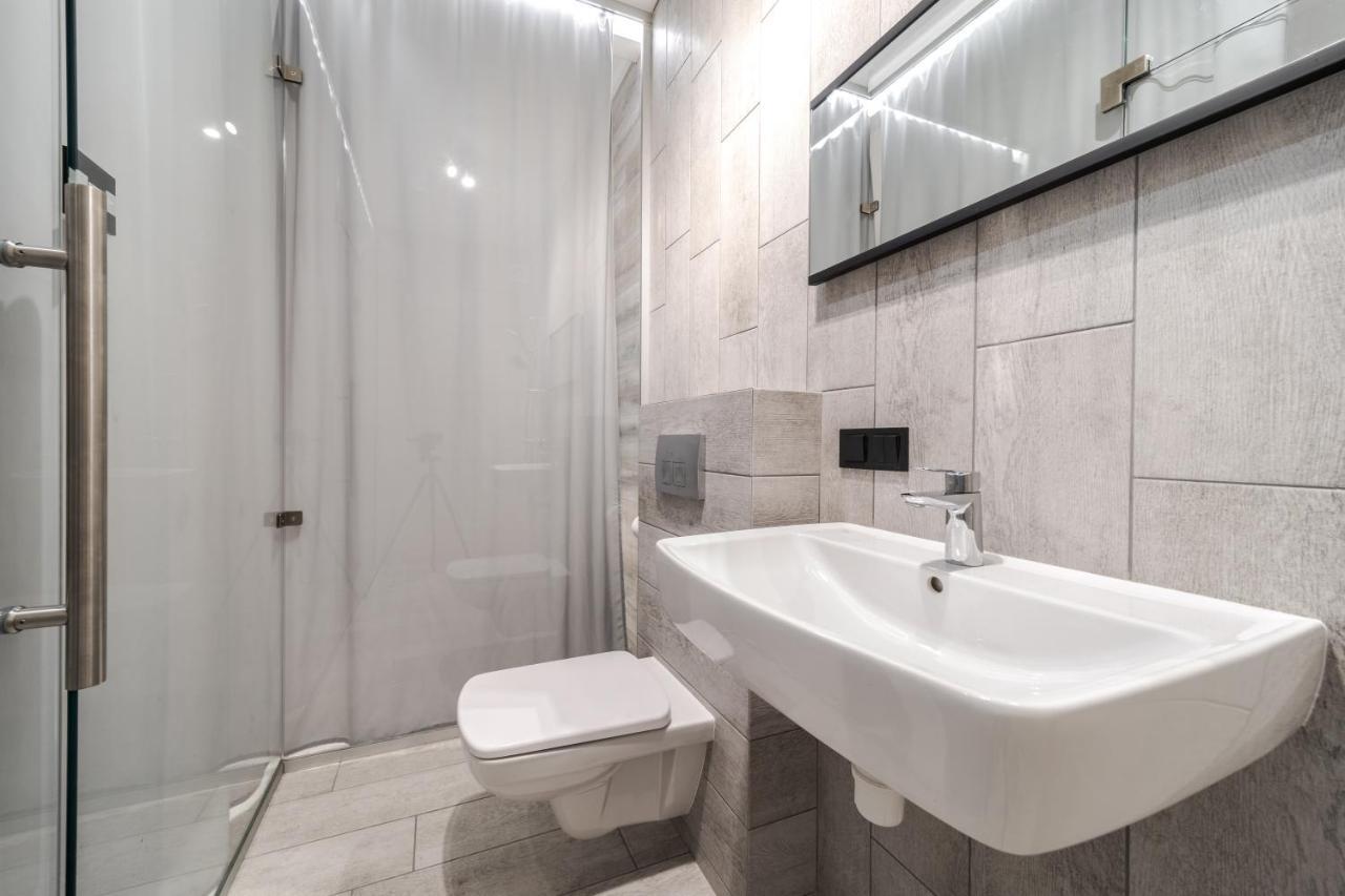 Staroevreyska Apartment A Львов Экстерьер фото